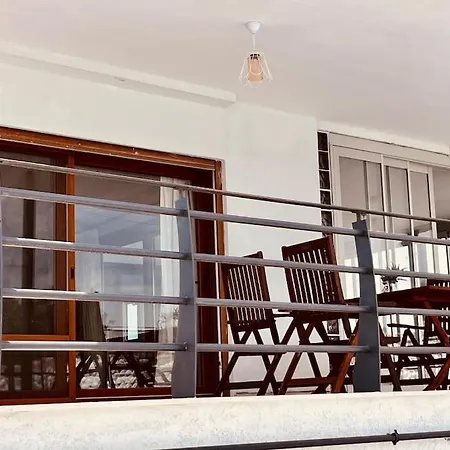 Apartment Urla Klorsuz Tuzlu Su Havuzlu Evde Konakla *