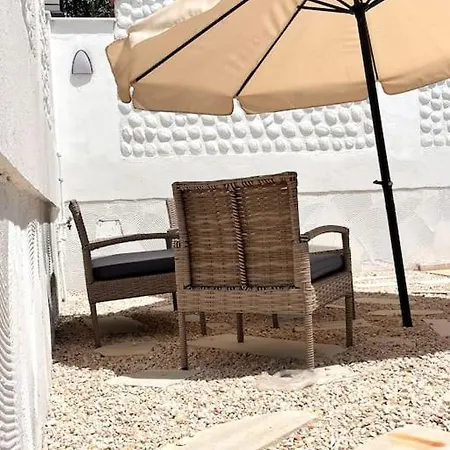 Urla Klorsuz Tuzlu Su Havuzlu Evde Konakla Denizli (Denizli)