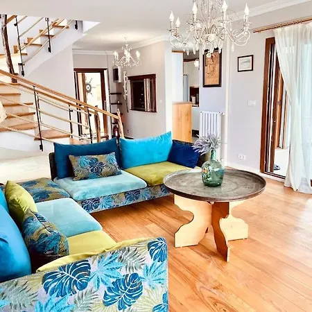 Urla Klorsuz Tuzlu Su Havuzlu Evde Konakla Appartement